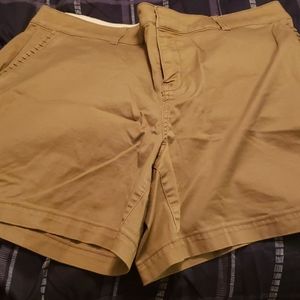 Tan 5 inch inseam shorts